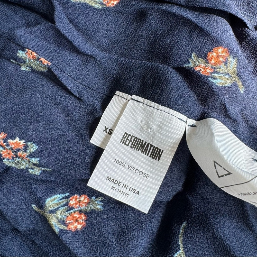 Reformation Navy Blue Floral Wrap Mini Dress Ruffle V-Neck XS - Picture 5 of 6